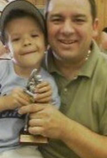 Gaten Matarazzo with his father 